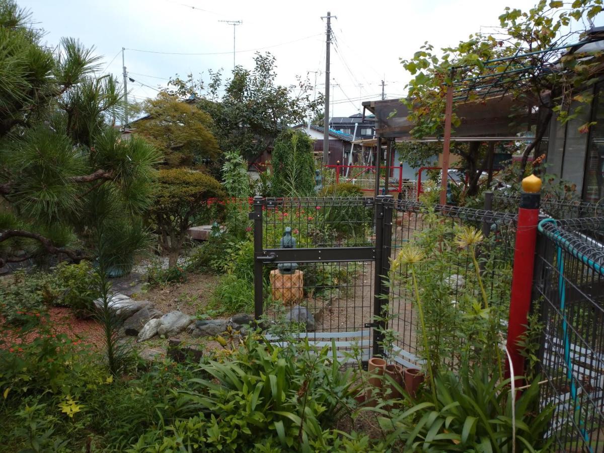コウノトリの里の宿 Konosu Eksteriør billede
