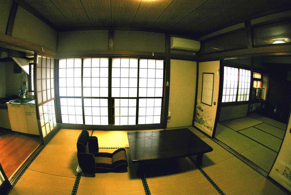コウノトリの里の宿 Konosu Eksteriør billede